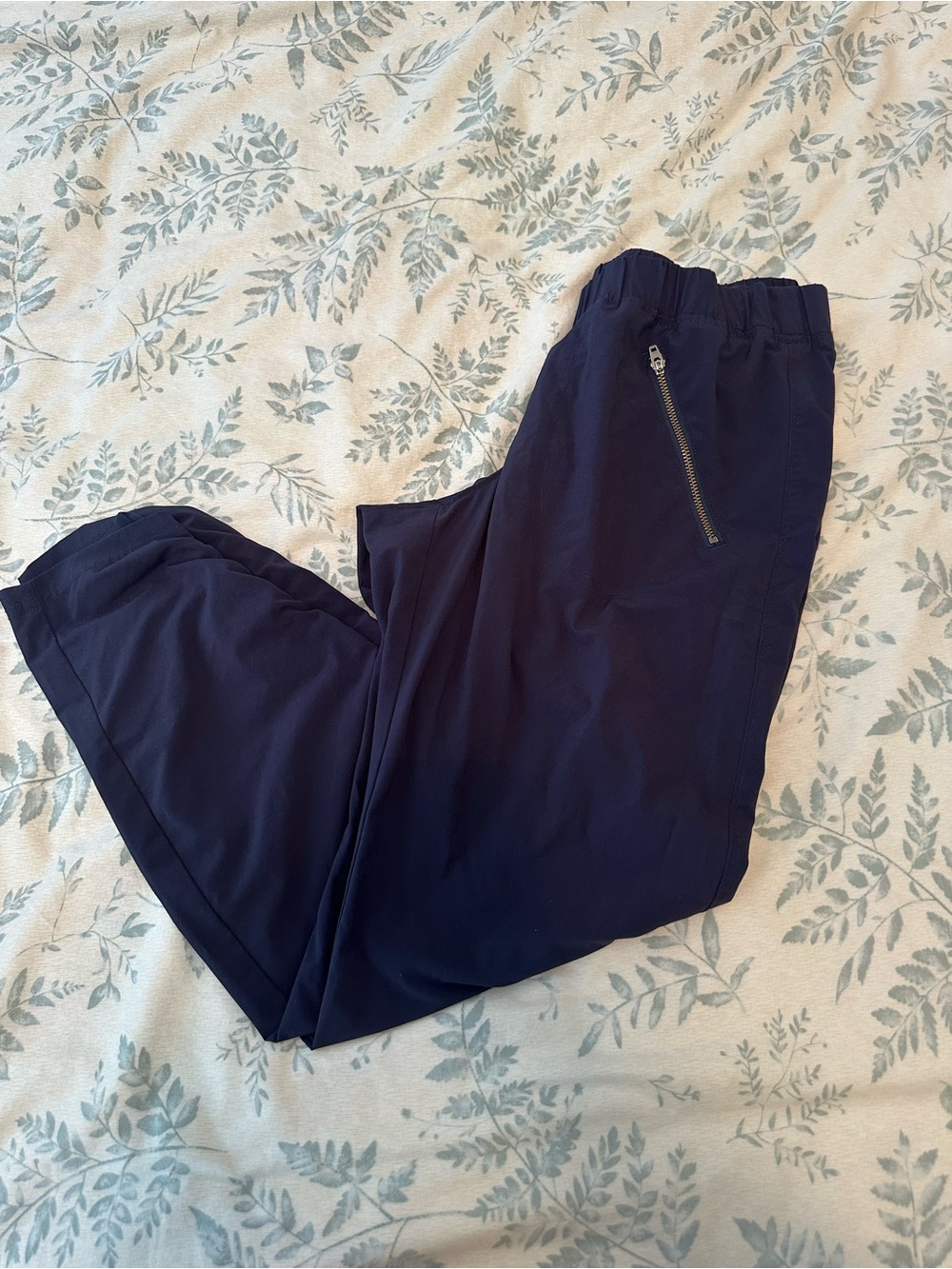 Womens Athleta Navy Elastic Waist Travel Pants with Zip Pocket